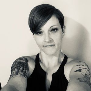 Meet your Posher, Stephanie